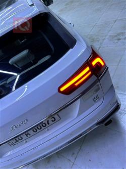 Zotye Domy X7